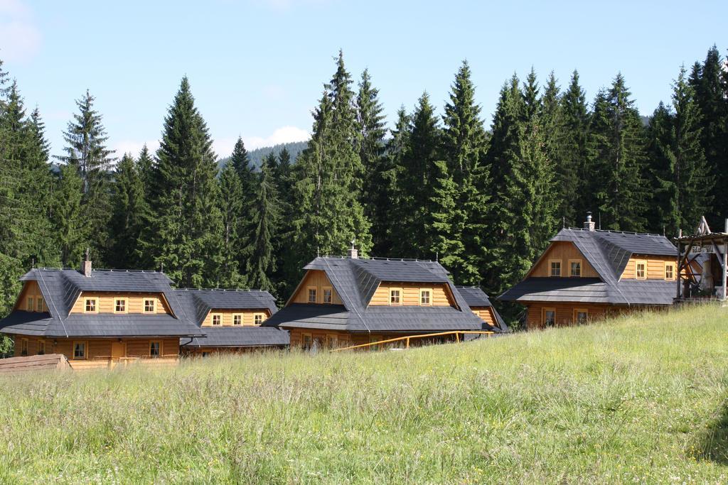 Koliba u Kuba a rekreačné domy Hrustin Exterior foto