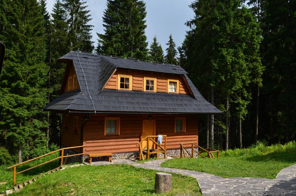 Koliba u Kuba a rekreačné domy Hrustin Exterior foto